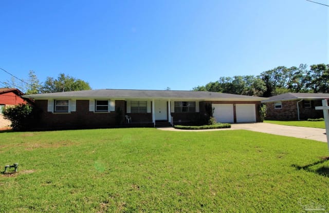 21 SEMINOLE TRL - 21 Seminole Trail, Myrtle Grove, FL 32506