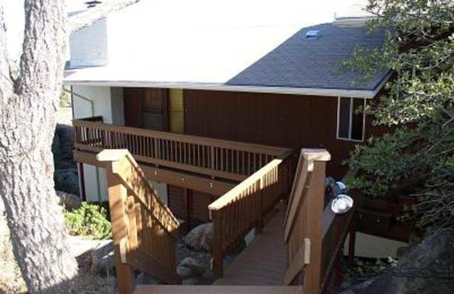 1851 Destinations End'VACATION RENTAL'