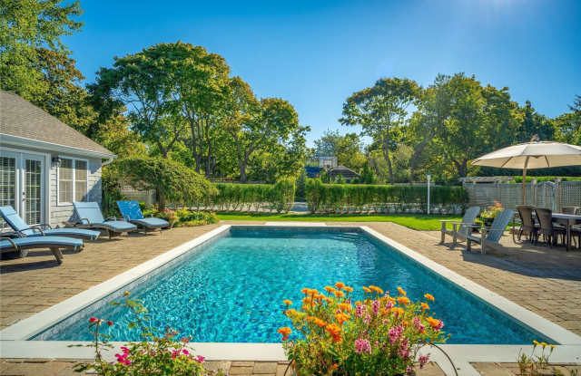 154 South Road