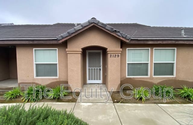 2129 Bella Oaks Drive - 2129 Bella Oaks Drive, Tulare, CA 93274