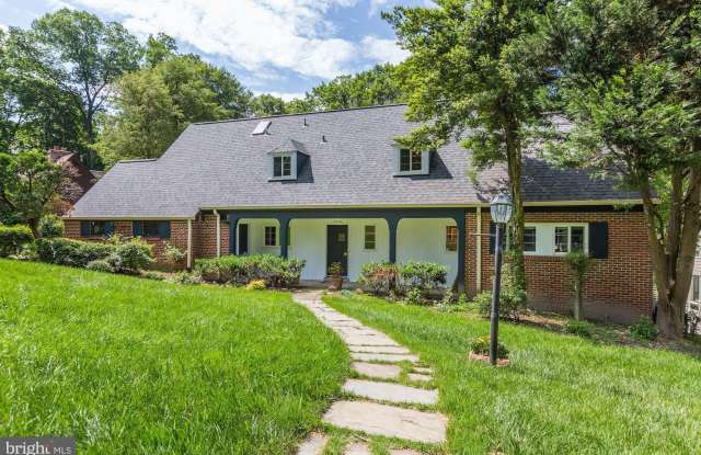 5204 WESTWOOD DRIVE - 5204 Westwood Drive, Bethesda, MD 20816