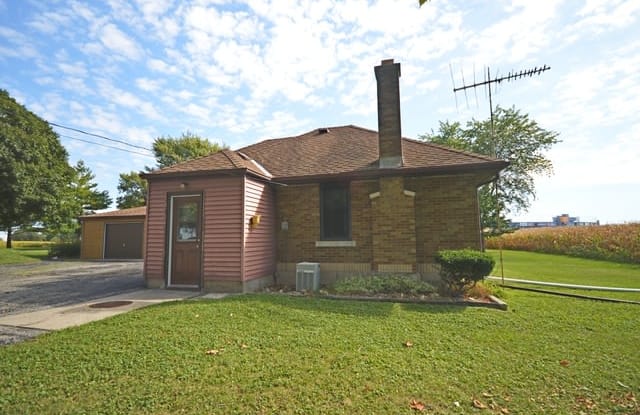 216 ZIPF Road - 216 Zipf Road, Will County, IL 60433