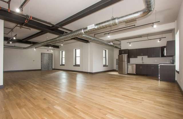 190 CHRISTOPHER COLUMBUS DR