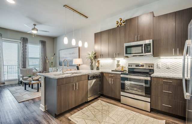 Boardwalk at Mercer Crossing