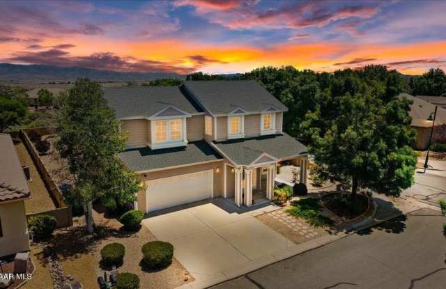 1915 N Bittersweet Way