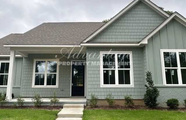 Gorgeous 4/3 home in U of M area - All appliances included