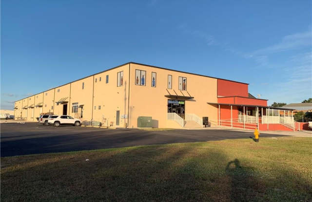 110 W Interlake Boulevard