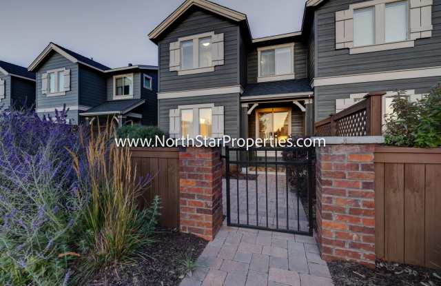 Beautiful townhome in Bend