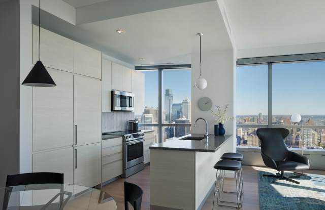 Photo of 2930 WALNUT STREET unit: 3811