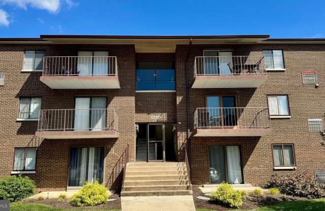 Photo of 6230 EDSALL Road unit: 202