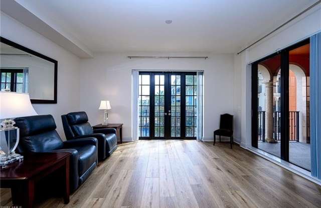 8010 S Via Sardinia Way unit: 4215