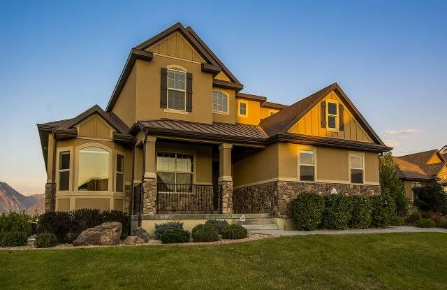 10293 South Jordan Creek Drive