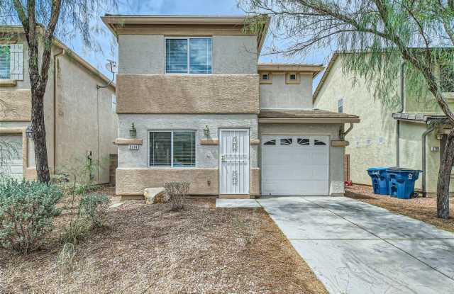 3 Bedroom Home in Gated Community!