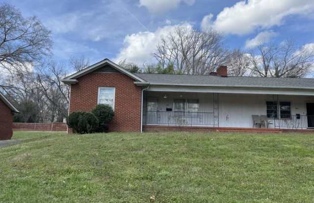 1047 East Main Street