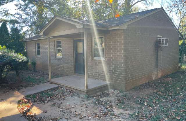 Renovated 3 bedroom 1 bathroom house