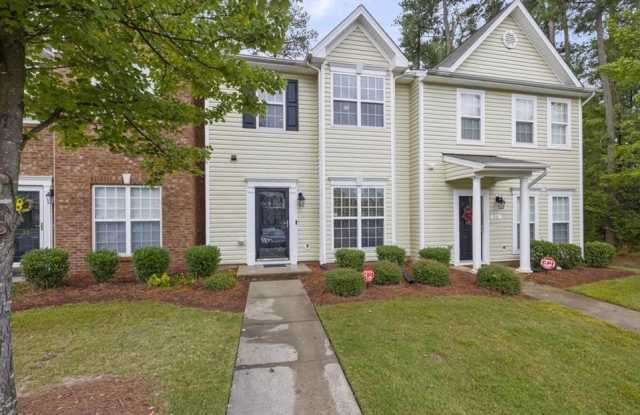 28 Sharpstone Lane