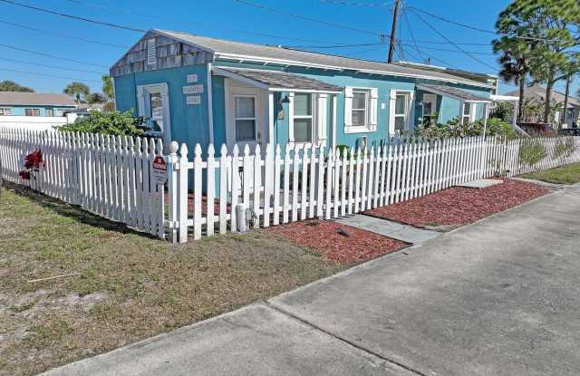 Photo of 2179 Pineapple Avenue unit: 5