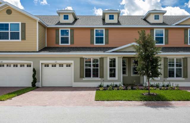 Photo of 4/2.5 Beautiful Energy Efficient Townhome in St. Cloud
