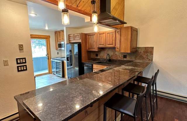 3 Bedroom, 3.5 Bath Open Floor Plan Townhome