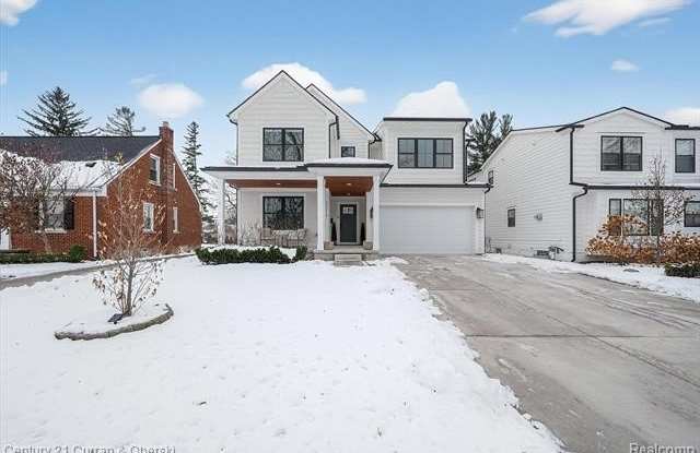 Photo of 2217 N Wilson Avenue