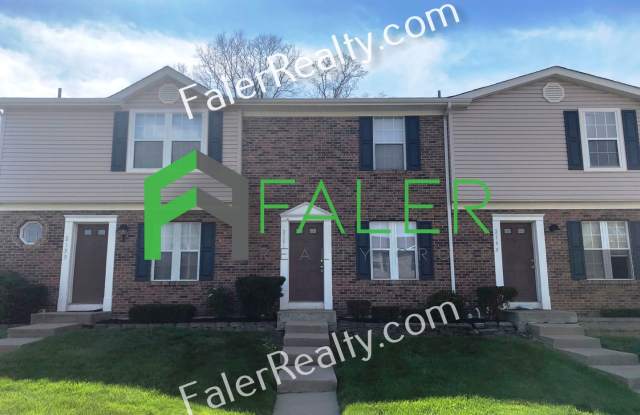 Spacious 2 Bed, 1.5 Bath Townhome