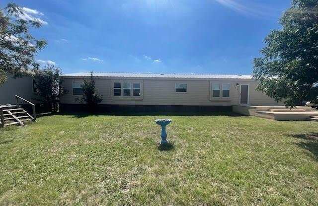 190 Private Road 4435