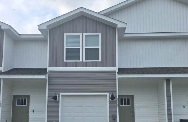 1306 Leeway Dr