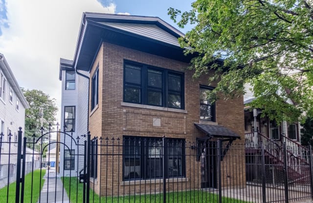 3520 W Shakespeare Avenue - 3520 West Shakespeare Avenue, Chicago, IL 60647