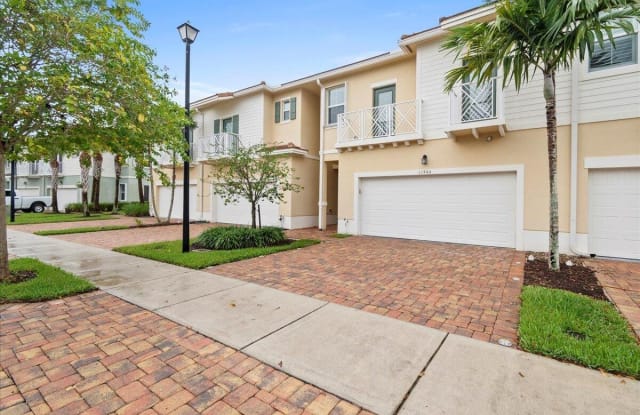 11944 Cypress Key Way - 11944 Cypress Key Way, Royal Palm Beach, FL 33411