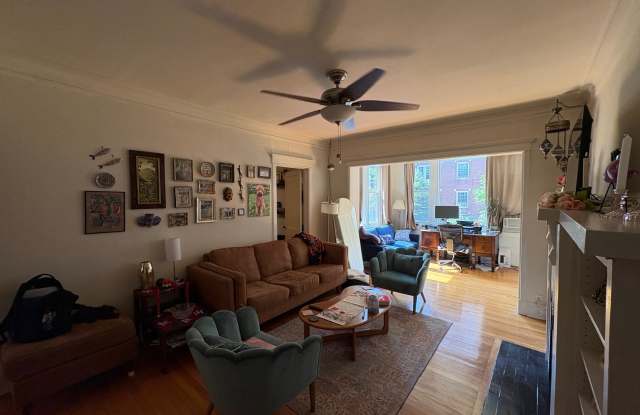 3615 N Pine Grove Ave