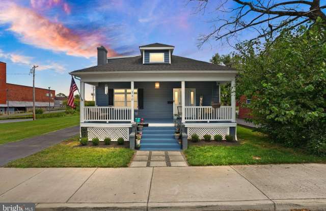 Photo of 580 N BRADDOCK Street