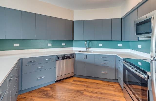 Evanston Place Apartments