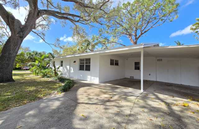 South Sarasota/ Gulf Gate 3 bed/ 1 bath Home ~ Coming Soon!