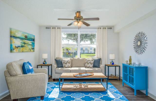 Photo of Madalyn Landing