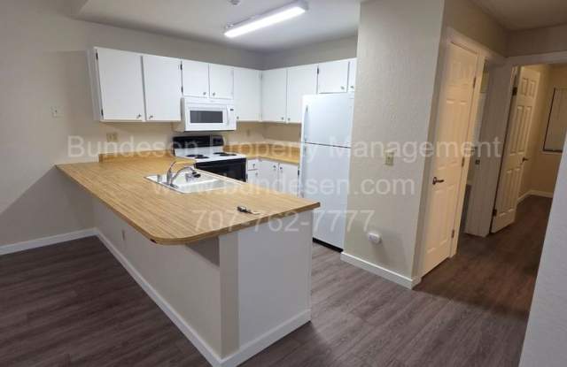 Recently Updated 2-Bedroom Cotati Condo with Spacious Back Patio ~ 27 Arbor Court, Cotati