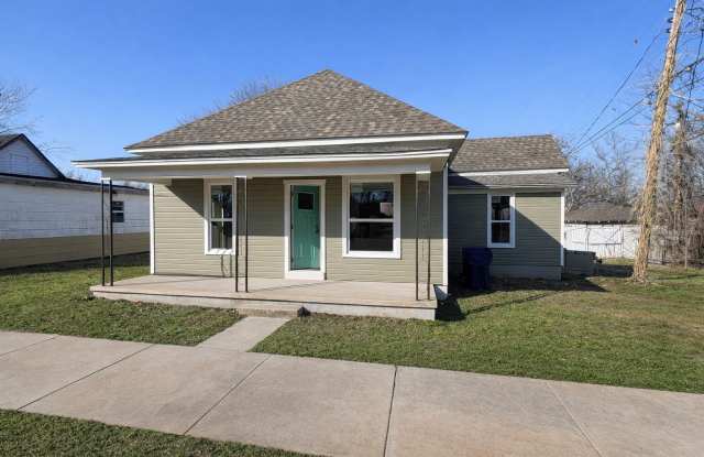 215 South Maple Street