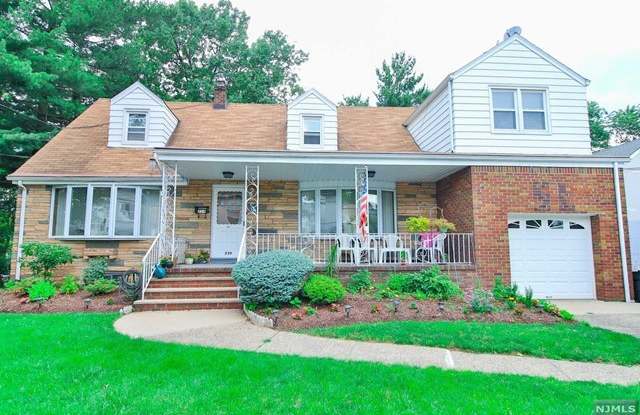 229 Gaston Avenue