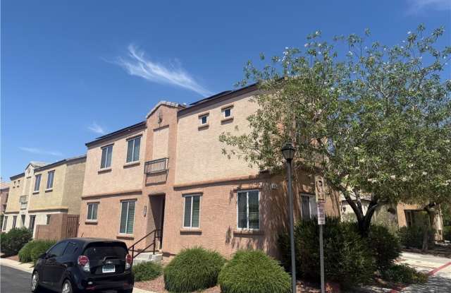 6054 Peaceful Creek Street