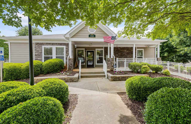 Fieldstone Apartment Homes