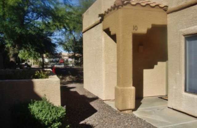 8800 N 107TH Avenue unit: 10