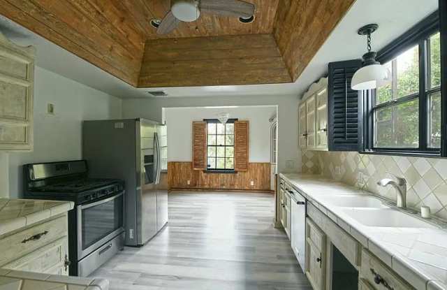 Photo of 9936 Durant Drive