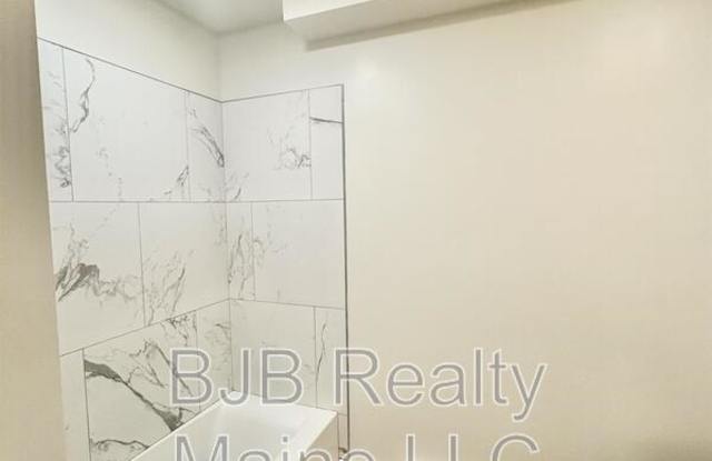 Photo of 156 Woodford St., Apt. 1