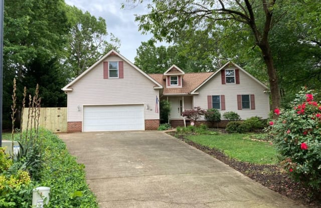 10 Red Cedar Ct - 10 Red Cedar Court, Five Forks, SC 29681