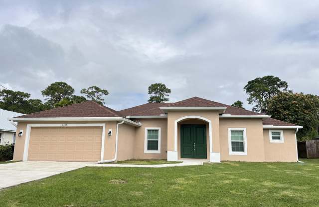 2365 SE Gillette Avenue - 2365 Southeast Gillette Avenue, Port St. Lucie, FL 34952