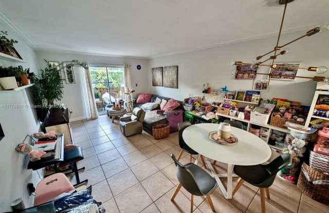 8550 SW 109th Ave