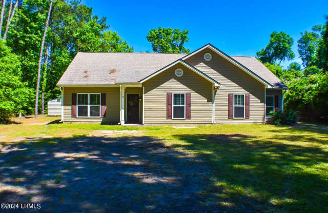 18 Isabelle Boulevard - 18 Isabelle Boulevard, Burton, SC 29906