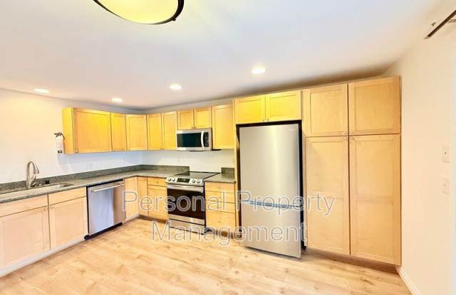 5413 NE 34th St Unit A