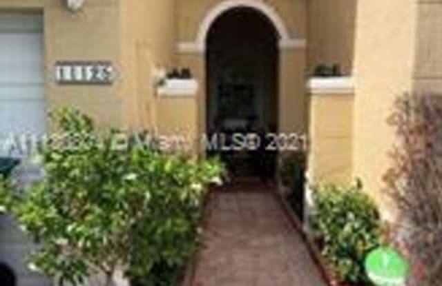 11125 Northwest 43rd Lane - 11125 Northwest 43rd Lane, Doral, FL 33178