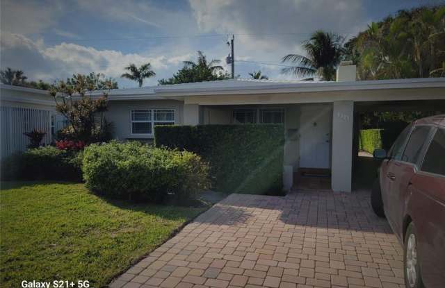 4321 Bougainvilla Dr