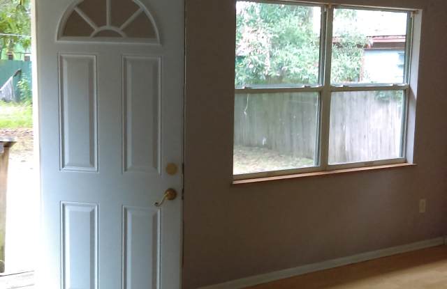 1003 Pennsylvania Avenue